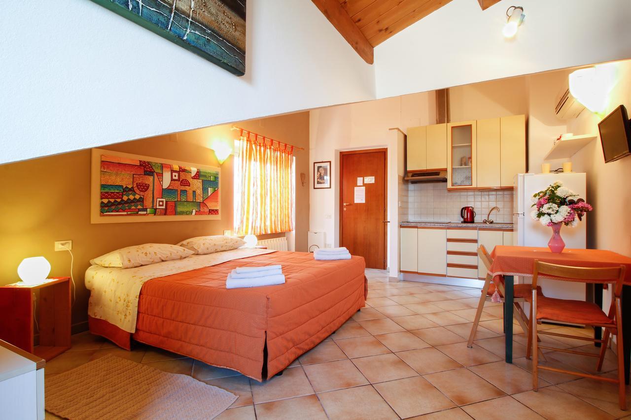 B&B Dimora Morelli Gubbio Exterior photo